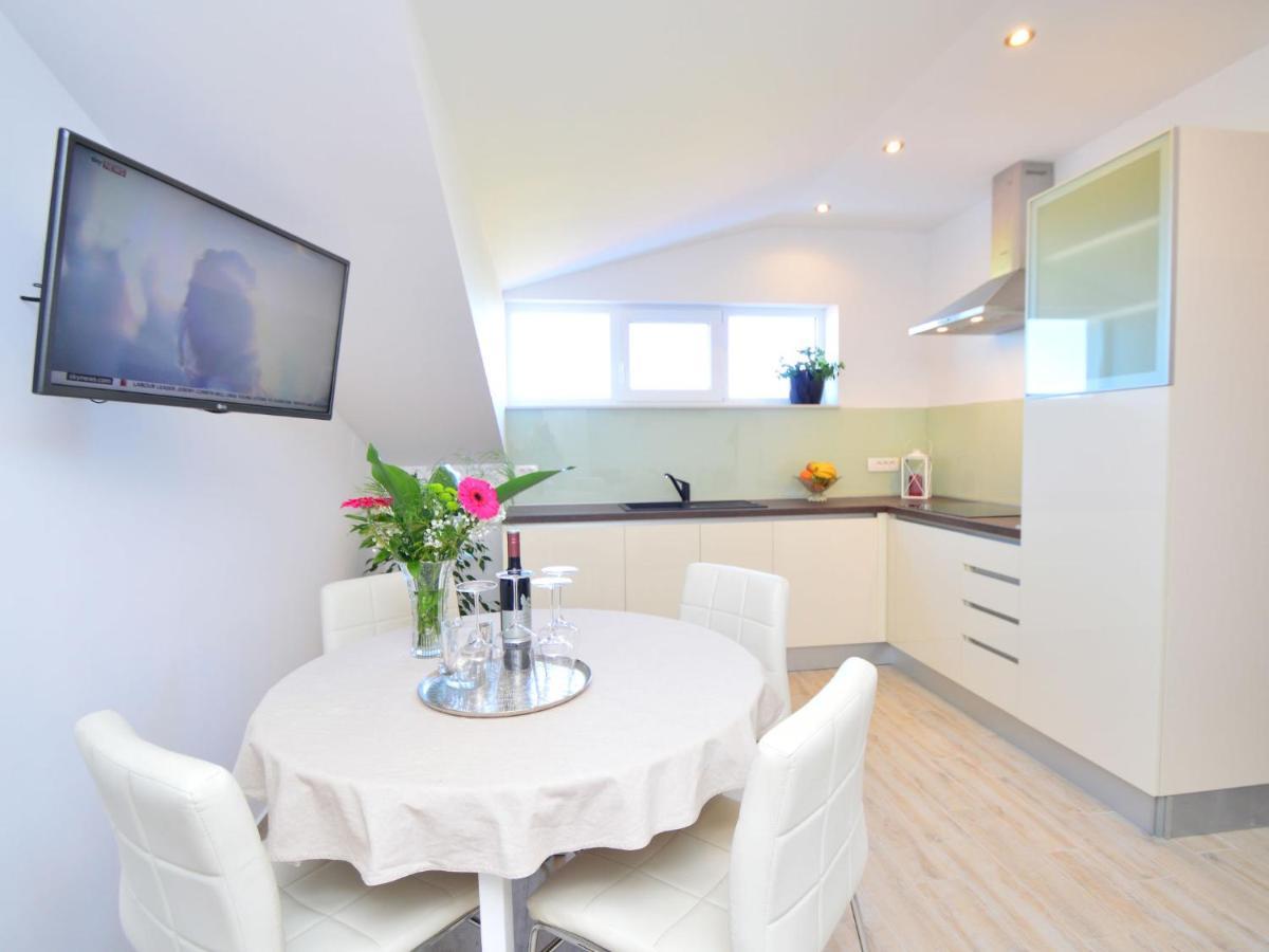 Apartment Rina-3 By Interhome Vodice Kültér fotó